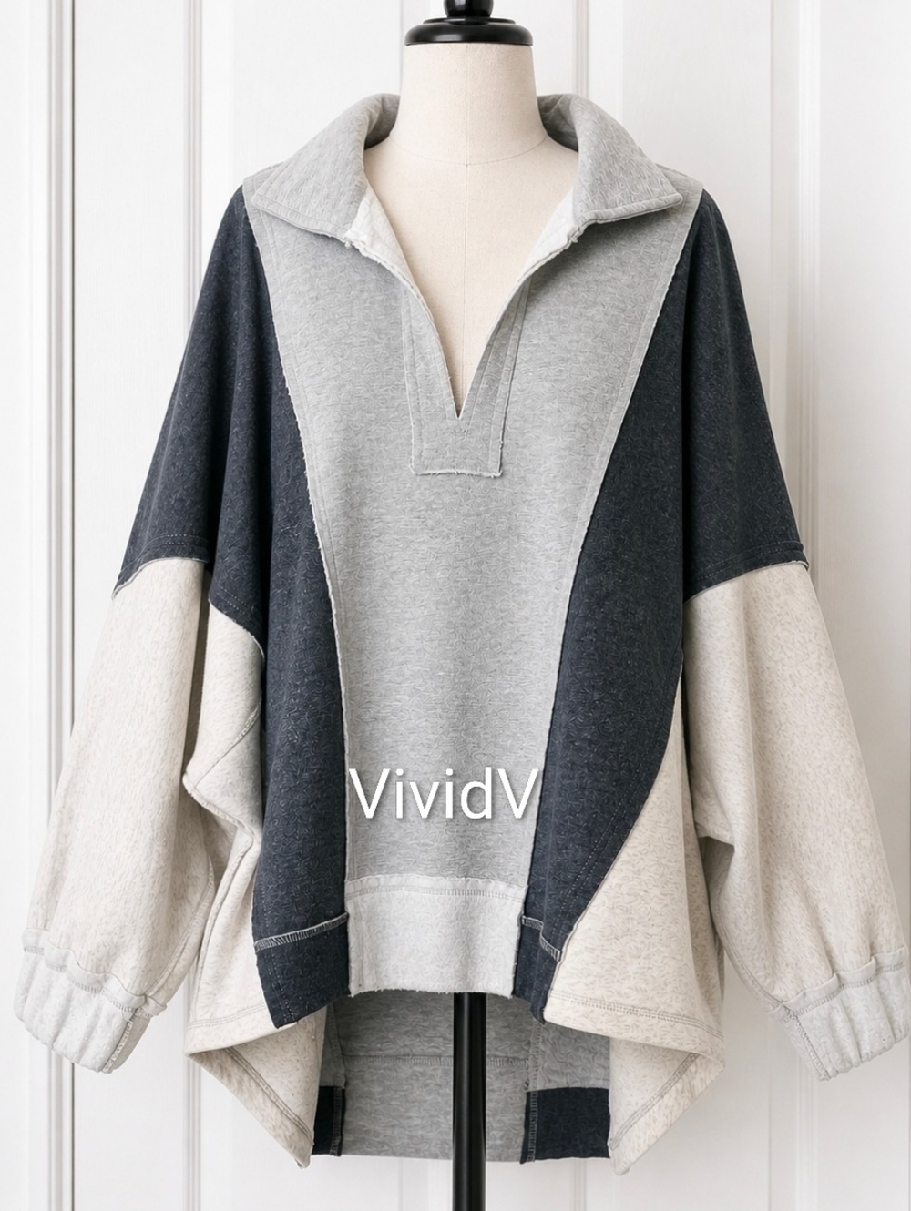 Lallie Oversized Slate Gray Tunic V-neck Sweatshirt Small,Med,Large AEMI+CO  NWT